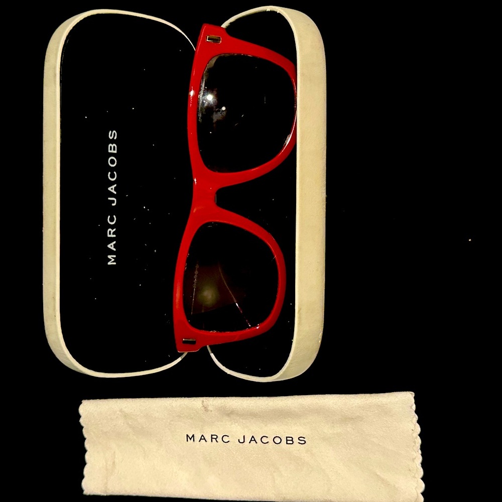 Marc Jacobs red retro sunglasses